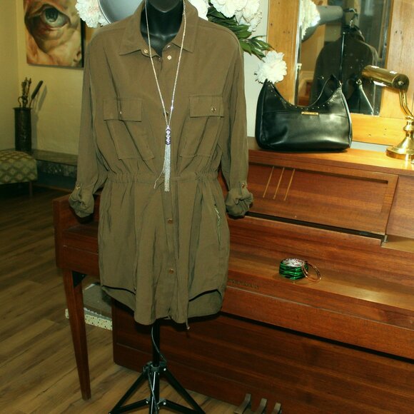 SOLD Zara Kahki Green Safari Style  Shirt - Picture 2 of 9